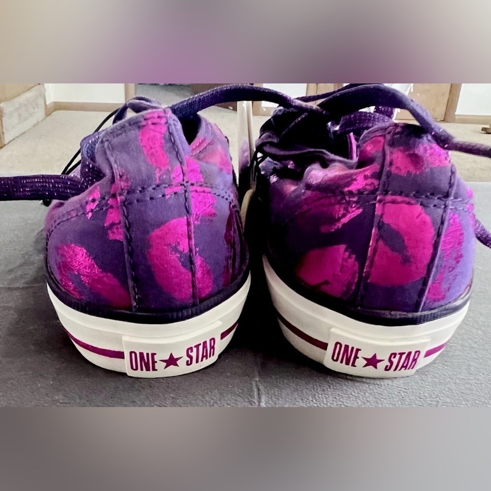 Converse Pink and Purple Kiss Low-Tops - Picture 4 of 9